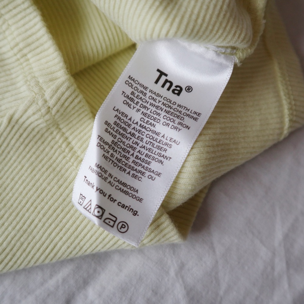 ARITZIA TNA Cropped Ribbed Tank - Picture 5 of 10